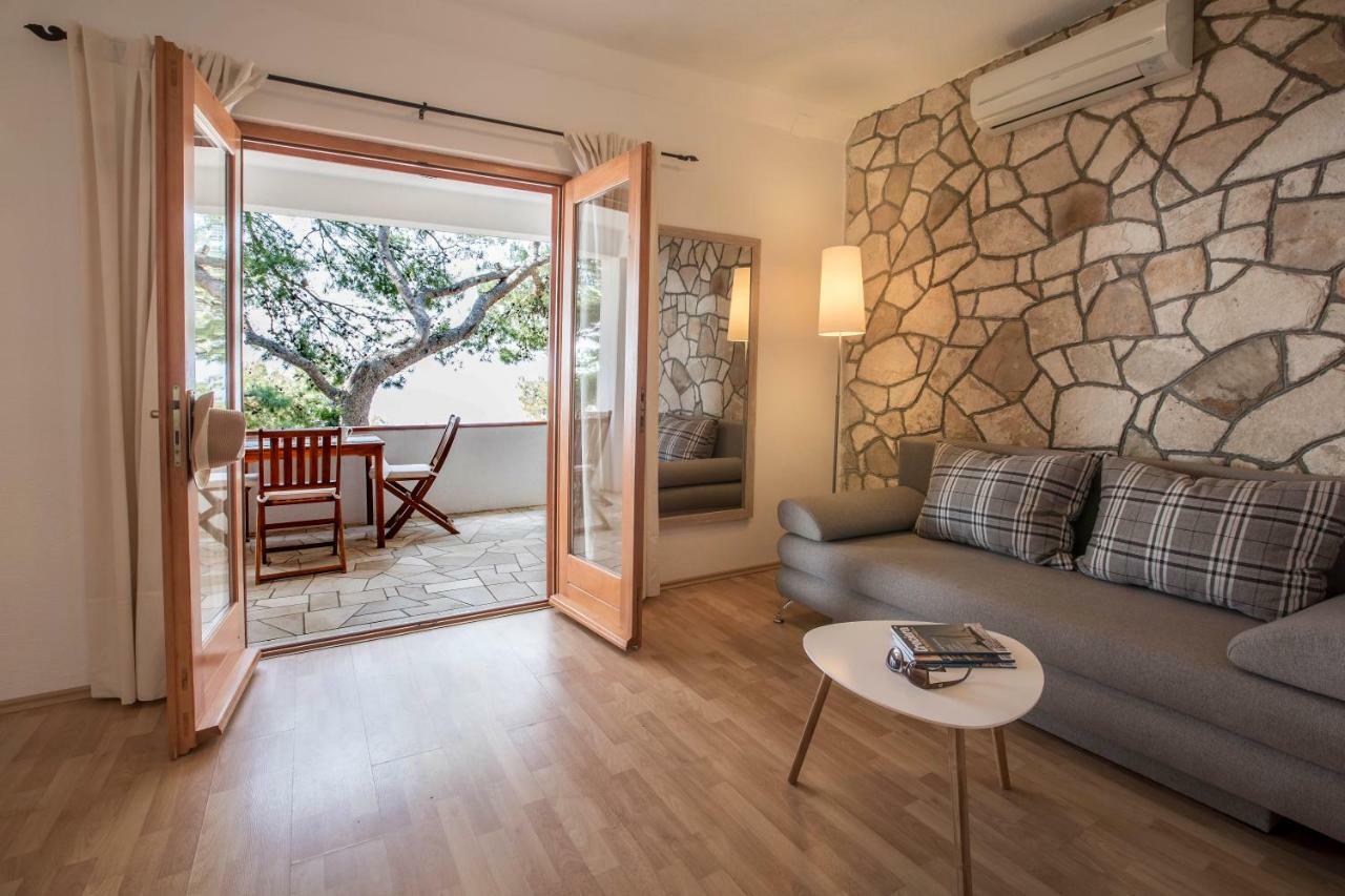 Villa Pod Borom Sveta Nedelja  Dış mekan fotoğraf