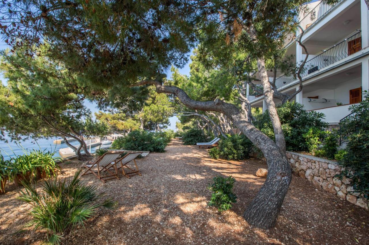 Villa Pod Borom Sveta Nedelja  Dış mekan fotoğraf